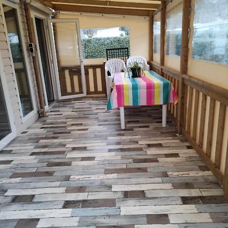 Mobil-Home 6/8 Personnes Au Domaine De Kerlann, 阿旺桥 外观 照片